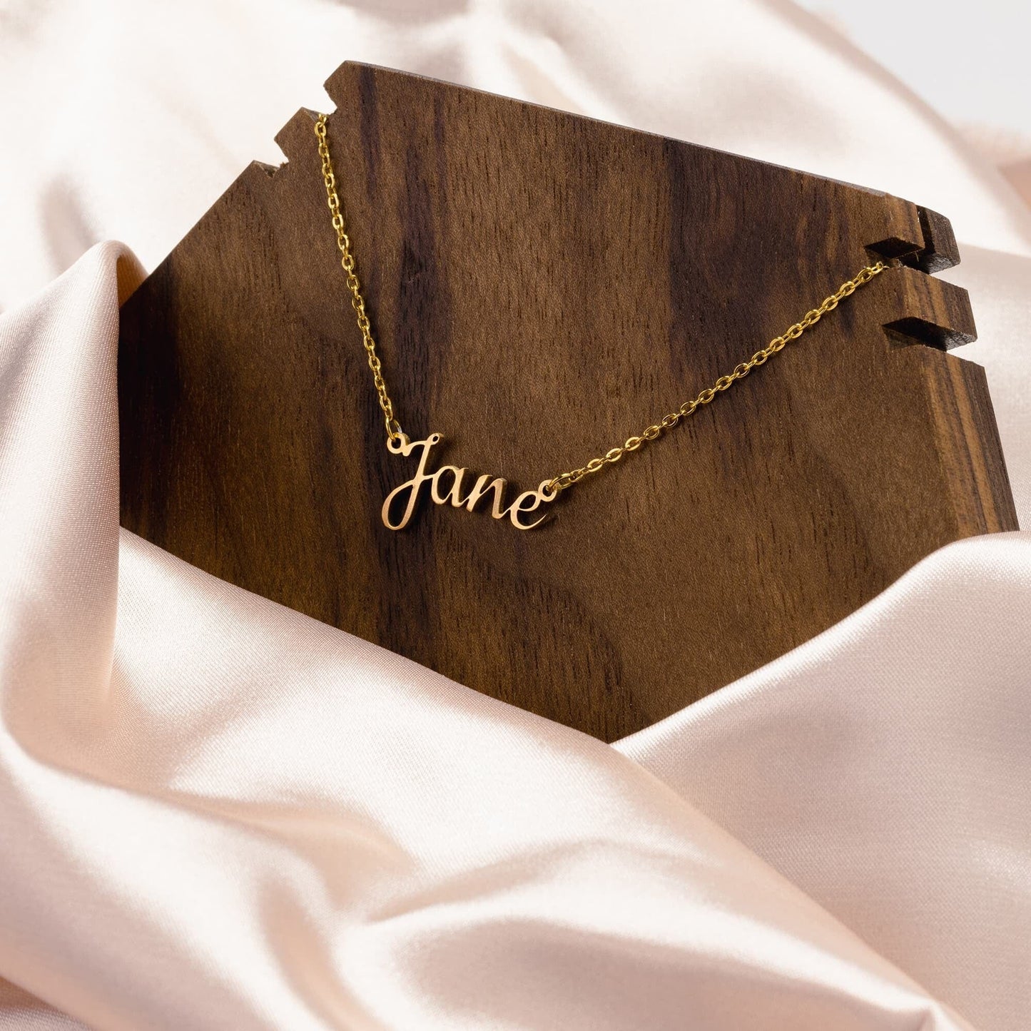 Personalized Women's Name Necklace