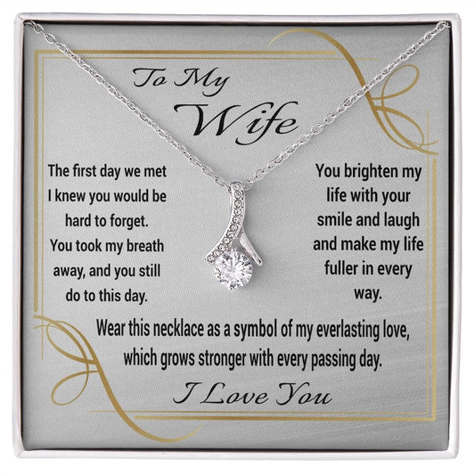 To My Wife Gift Necklace with Heartfelt Message Card, Alluring Beauty Pendant Necklace