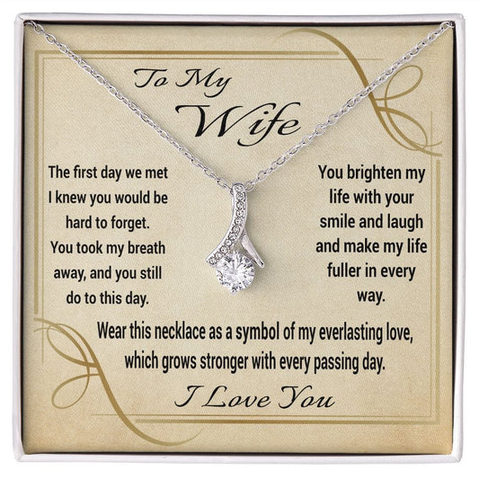 To My Wife Gift Necklace with Loving Message Card, Alluring Beauty Pendant Necklace