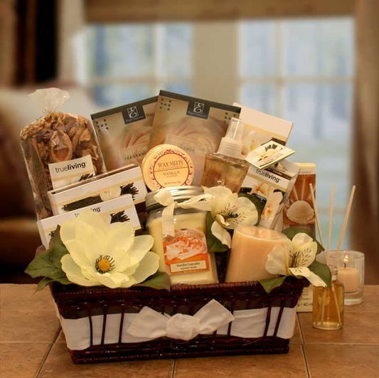 Women's Gift Baskets Spa Gift Basket for Her Vanilla Essence Candle Gift Basket Mother's Day Gift Baskets
